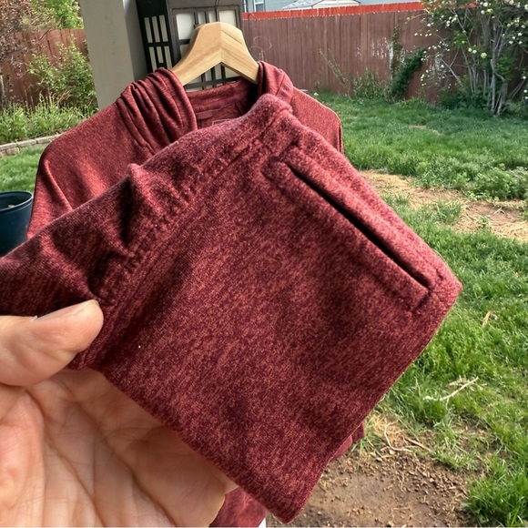 L.L. Bean Cozy Sweatshirt w/ Hood Full Zip Women’s Small Deep Rosewood Heather - Picture 6 of 11